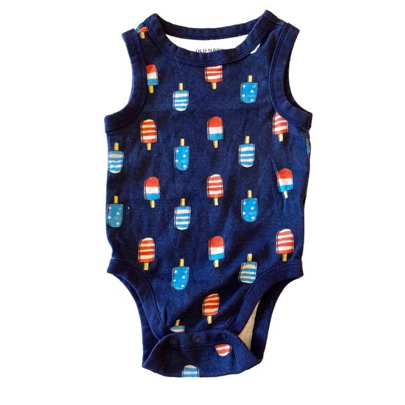 Stars, Stripes & Popsicles 3 Outfits and Flip Flops Bundle Size 18 - 24 Months - Picture 4 of 11